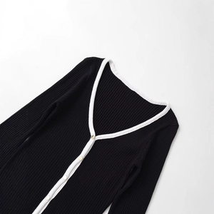 Cardigan en maille côtelée pour femme, col en V, contraste noir et blanc, boutons dorés
