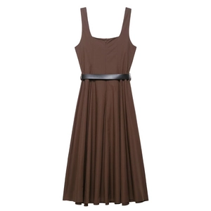 Brown sleeveless midi dress with black leather belt and elegant pleated skirt design