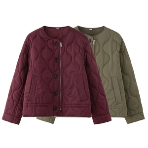 Quilted drawstring jacket for women with wavy stitching in burgundy and olive green