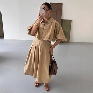 Deux Tenues Femmes Décontracté Haut à Fermeture Éclair Manches Courtes Et Jupe Midi Plissée Taille Haute
