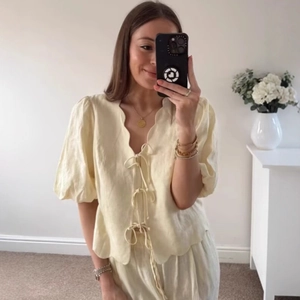 Women Scalloped Edge Tie-Front Puff Sleeve Top And Skirt Bottom French Style Vacation Polyester Outfit