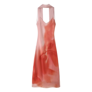 Robe Maxi Élégante en Satin Imprimé Tie Dye Col en V Avec Écharpe Dos Nu Dégradé Rose Rouge Sans Manches Robe de Fête Été