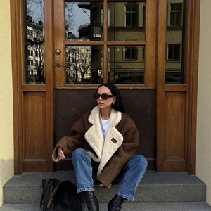 Vintage brown faux suede jacket with white faux fur lining and large lapels for women
