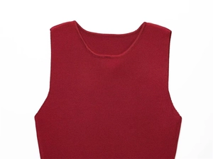 Detailed view of the round neckline and knitted texture of this dark red sleeveless dress