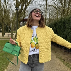 Women Casual Quilted Padded Jacket Lightweight Wave Pattern Long Sleeve Button Up Outwear Coat Yellow Polyester Material