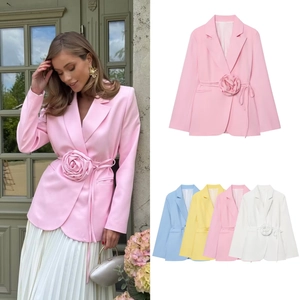 Veste de blazer pour femme avec fleur 3D à la taille en rose, bleu, jaune et blanc