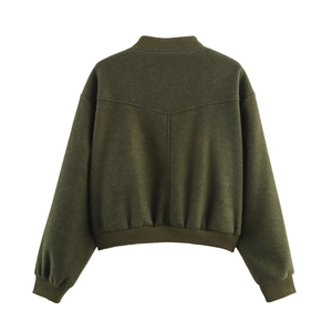 Détails du dos d'un blouson bomber en tweed vert foncé avec finitions en maille