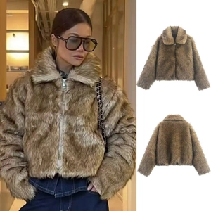 Women's Casual Faux Fur Jacket Short Faux Fur Coat With Lapel And Zipper Winter Warm Outerwear Street Style Brown Jacket