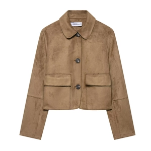 Damen-Kurzjacke aus Wildlederimitat in Camel mit Pattentaschen und Knopfleiste