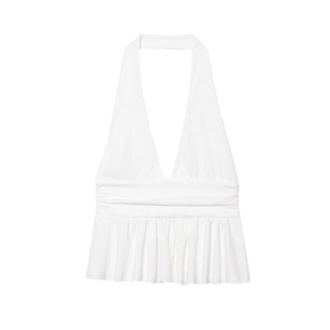 Elegante top bianco a lupetto con scollo a V profondo e dettagli di orlo a pieghe a strati