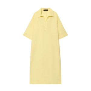 Abito a camicia in lino giallo chiaro con colletto a polo, scollo a V e tasca frontale