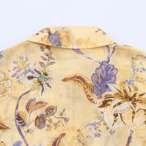 Camicia stampata in misto lino con motivi floreali vintage e trama intrecciata