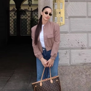 Women Casual Cropped Bomber Jacket With Large Pockets Stand Collar Solid Color Streetwear Lightweight Utility Coat Outwear