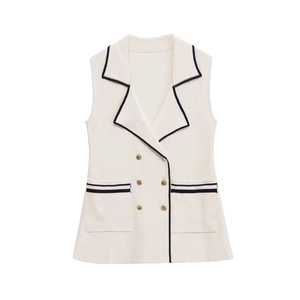 Elegant sleeveless knit vest in off-white with contrast trim and gold buttons