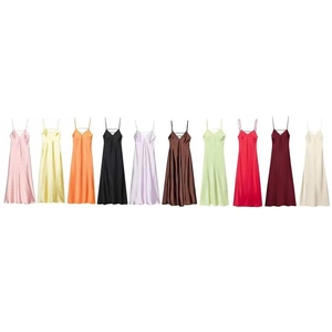 Elegante Vestito Maxi Satin Scollo a V Senza Maniche Tinta Unita Schiena Scoperta Sexy Aderente Lungo Vestito per Donna Festa