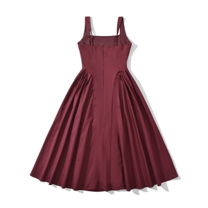 Elegante abito midi bordeaux senza maniche stile francese con scollo quadrato e pieghe