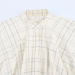 Women's 2025 early spring beige plaid bomber shirt jacket with round neck detail