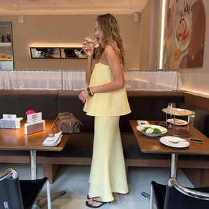 Women's summer two-piece light yellow pleated off-shoulder top and long skirt set