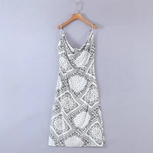 Women Paisley Print Cowl Neck Spaghetti Strap Dress 95 Cotton 5 Polyester Sleeveless Boho Midi Dress Summer Party Outfit