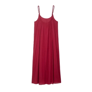 Robe longue d'été bordeaux élégante avec texture plissée et ceinture à la taille