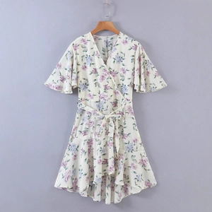Floral Chiffon V-Neck Ruffle Dress Tie Waist High-Low Hem Flutter Sleeve Summer Vacation Midi Dress For Women Fashion