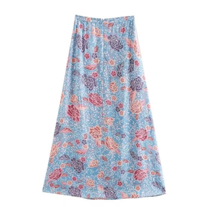 Floral print A-line maxi skirt in light blue with elegant high waist and side slit design