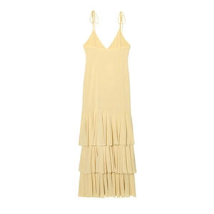 Robe d'été ajustée jaune crème avec col en V et ourlet à volants superposés élégants
