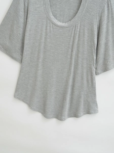 Detailed view of grey short-sleeve T-shirt with deep round neck and curved hemline