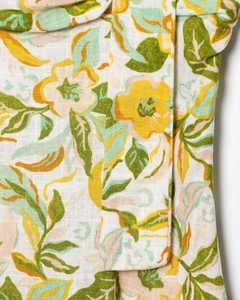 Détail du tissu en mélange de lin avec imprimé floral montrant la texture de la robe