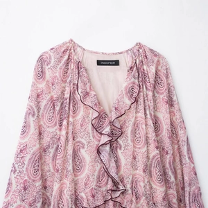 Damen Paisley-Kleid mit V-Ausschnitt, Volant-Besatz und Chiffon-Print in Lila-Tönen