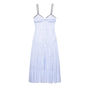 Robe midi rayée bleu clair à fines bretelles avec jupon à volants et dentelle