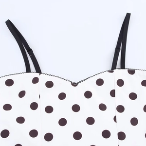 Haut ajusté à pois pour femme avec bretelles réglables et bordure en dentelle noire