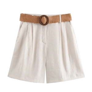 Women's high-waisted Bermuda shorts in beige with a brown braided belt and round buckle