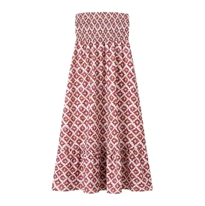 Boho-Blumenkleid mit Bandeau-Ausschnitt, gesmoktem Design und Rüschensaum am Ende