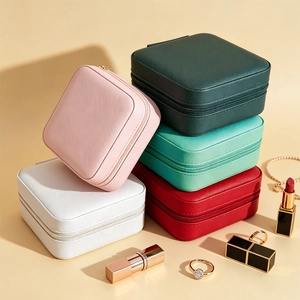 Portable square Saffiano leather jewelry box with zipper in various stylish colors