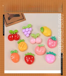 Détails de breloques en résine brillante avec formes de fruits et légumes pour bijoux DIY