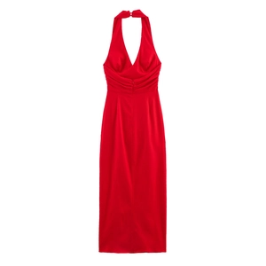Robe longue rouge élégante sans manches à licou avec décolleté en V et détails froncés