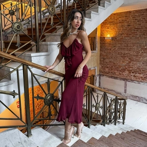Elegant burgundy backless slip dress with ruffle V-neck for summer resort style