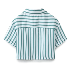 Chemise à manches courtes en popeline à rayures vertes et blanches avec épaules tombantes