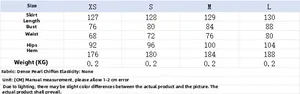 Size chart for floral sleeveless dress showing measurements for XS to L in centimeters