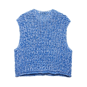 Blue and white chunky knit v-neck vest sleeveless sweater with thick woven texture