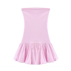 Rosa trägerloses Kleid mit schmaler Passform und voluminösem Bubble-Saum-Design