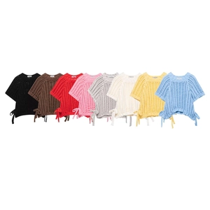 Haut en Tricot Crochet Ajouré Décontracté pour Femmes Manches Courtes Col Rond avec Liens Latéraux pour Vacances