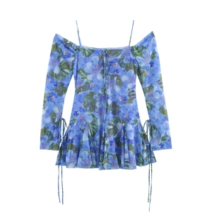 French retro floral off-shoulder summer dress with halter neck and pleated hem
