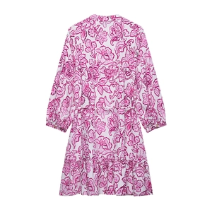 Women's V-neck floral print dress with long sleeves and belted waist in summer style