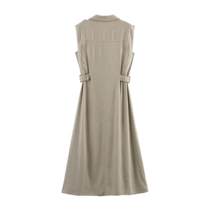 Detailed back view of a khaki sleeveless dress with a lapel collar and pleat details