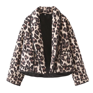 Women's leopard print quilted jacket with lapel collar and large black pockets