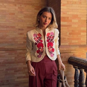 Women Elegant Floral Embroidered Blazer Jacket Vintage White Short Slim Fit Outerwear With Notched Lapel Single Breasted