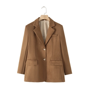 Blazer femme 2024 en daim marron avec col à revers et fermeture à deux boutons chic