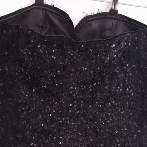 Zwarte pailletten bustier top met franjes, sweetheart halslijn en dunne bandjes